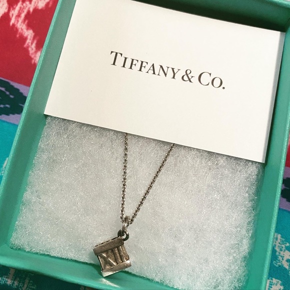 ❌SOLD❌Tiffany & Co. Atlas Necklace - Picture 3 of 4